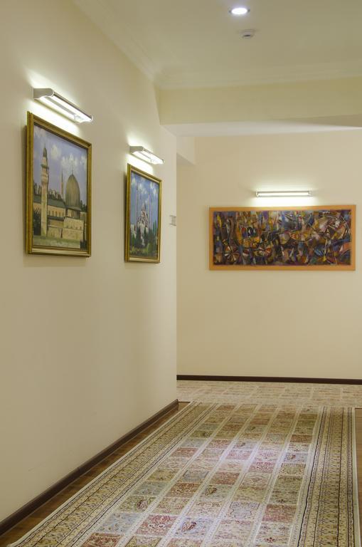 Soluxe Hotel Biszkek Zewnętrze zdjęcie
